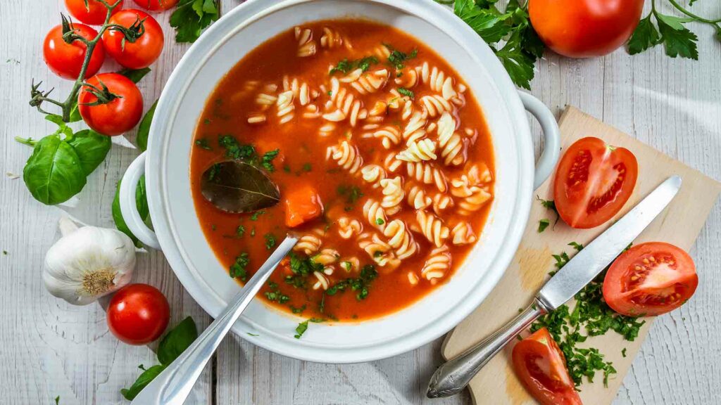 Tomato pasta soup