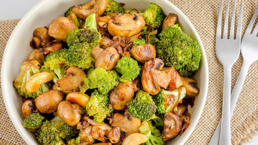 Mushroom Stir Fry With Broccoli And Pepper