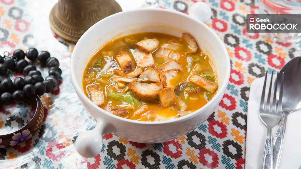 Chicken thukpa soup