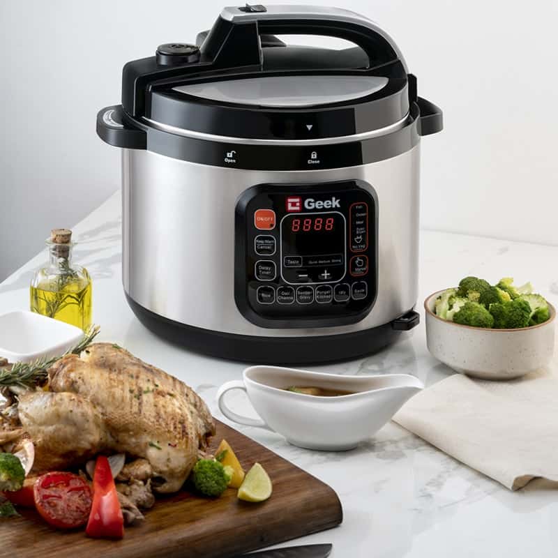 https://geekrobocook.com/wp-content/uploads/2021/08/geek-robocook-automatic-electric-pressure-cooker-5l-non-stick-pot-6.jpg